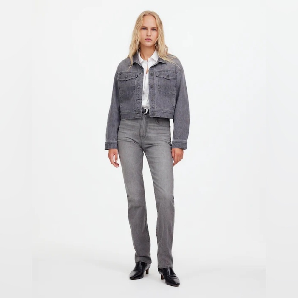 Madewell - The ‘90s Straight Jean - Hallandale Wash - 29 - Good Used Condition!!